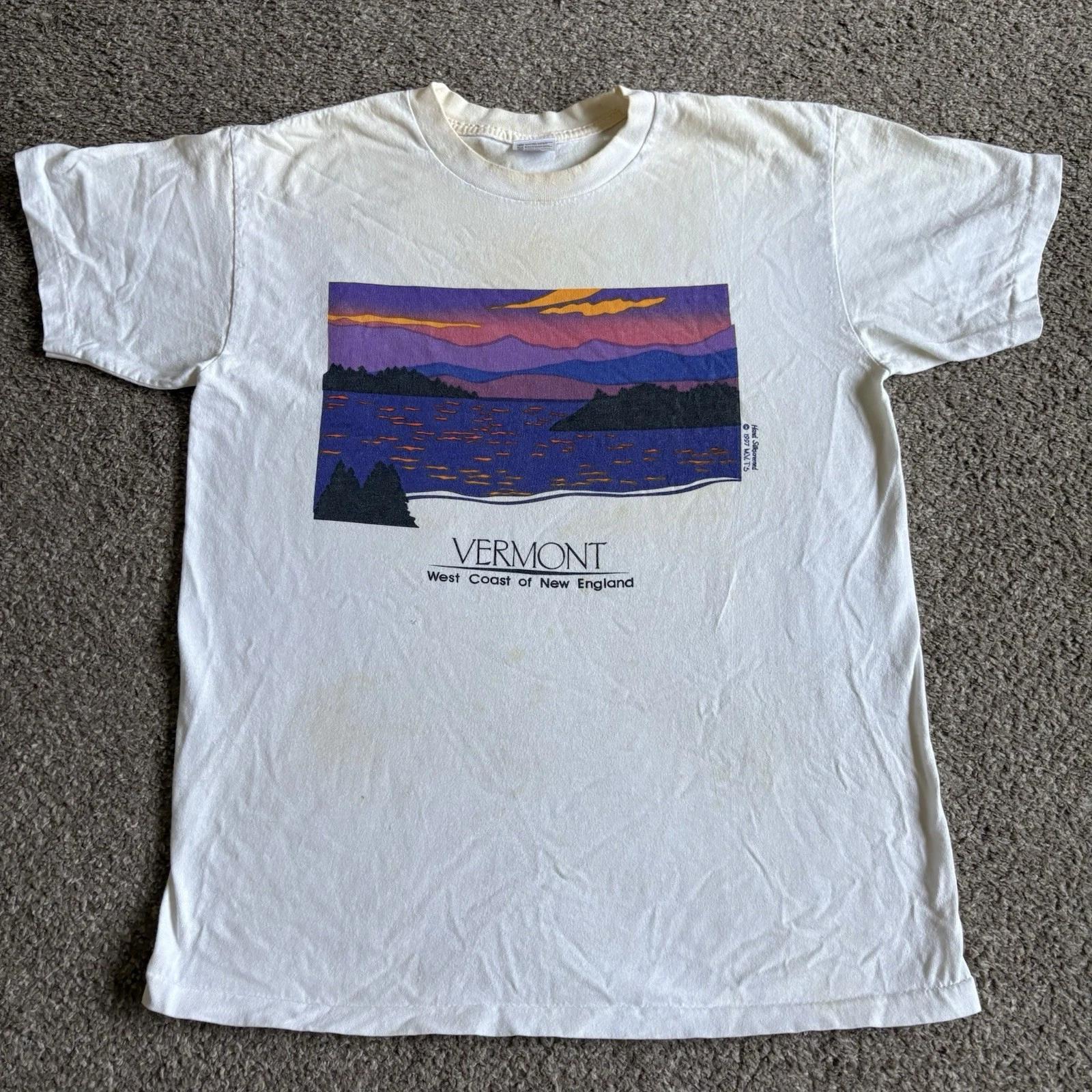 Mens Vintage Vermont Graphic T Shirt Scenic Landscape Art Travel Cotton Tee Casual Crew Neck Short Sleeve Top S