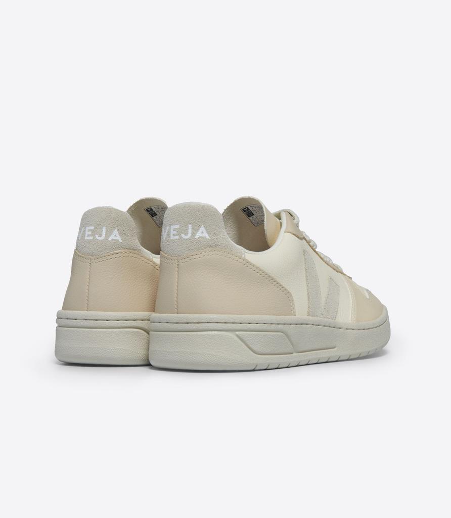 Veja V10 Sneakers Leather Beige