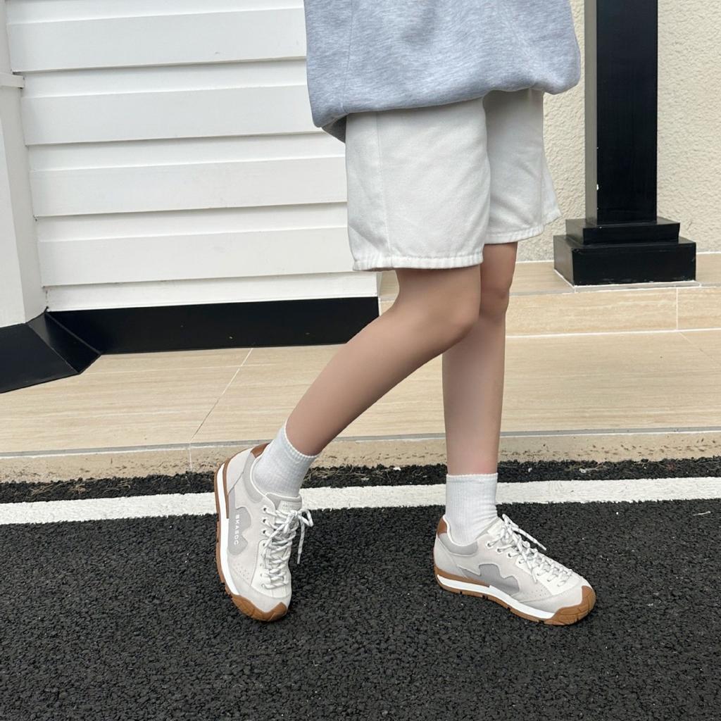 Retro Leather German Training Shoes Women's 2025 New Breathable and Versatile Small Flower Wave Casual Sports Shoes Platform Forrest Gump Shoes Women