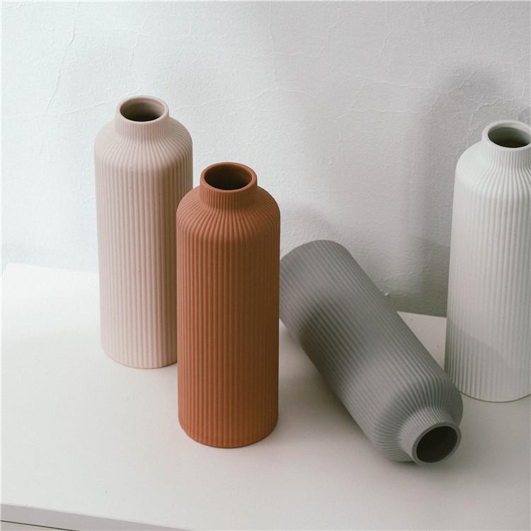 Vertical Striped Embossed Wedding Decoration Hotel Ornamental Matt Vase Clay Vases for Home Decor