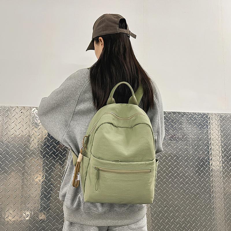 College style schoolbag female college student simple solid color large capacity commuter backpack lightweight versatile high school backpack