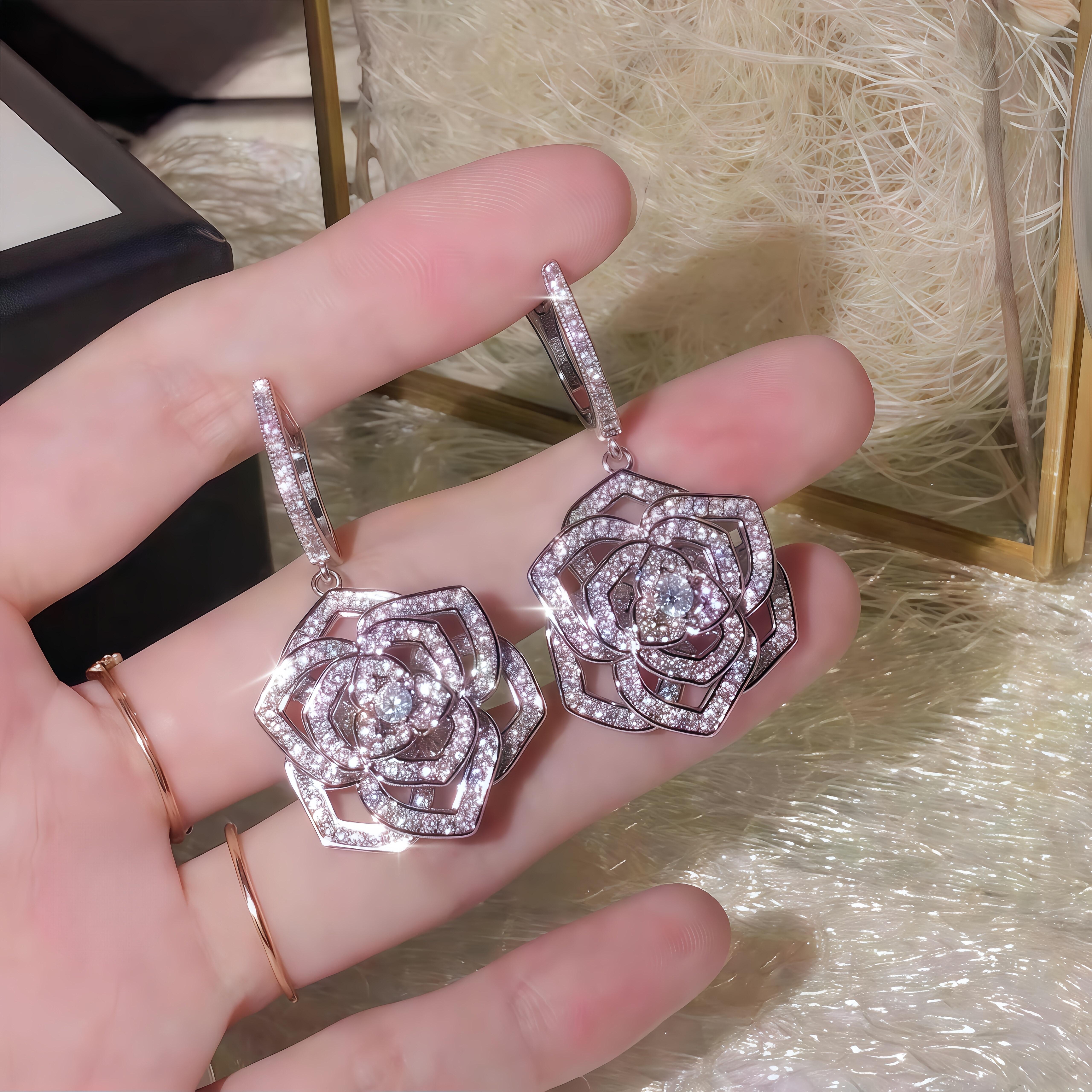 

3DFlower Earrings for Women Hypoallergenic Posts, Sparkling Luxury Design Elegant for Daily Wear & Perfect Holiday Gift for Christmas and Thanksgiving
