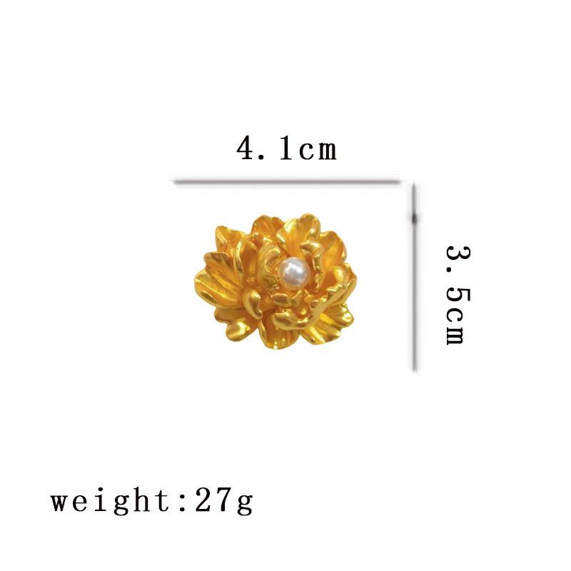 

1Pcs Lady Charming Elegant Plants Office Party Trendy Brooch Pins Gold-color Peony Flower Brooches For Women Gifts
