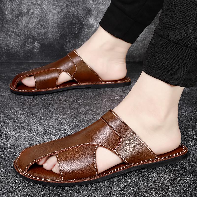 Fashion Outdoor Wear Lightweight Men Beach Slippers Fashionable Leather Half Drag All-match Men Slippers Men's Breathable Walking Shoes