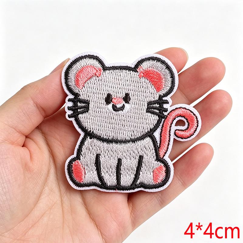 Cartoon Cute Small Animal Embroidered Iron On Patch DIY for Hats Jeans Backpack Clothing Sew Sticker Decoration Cap
