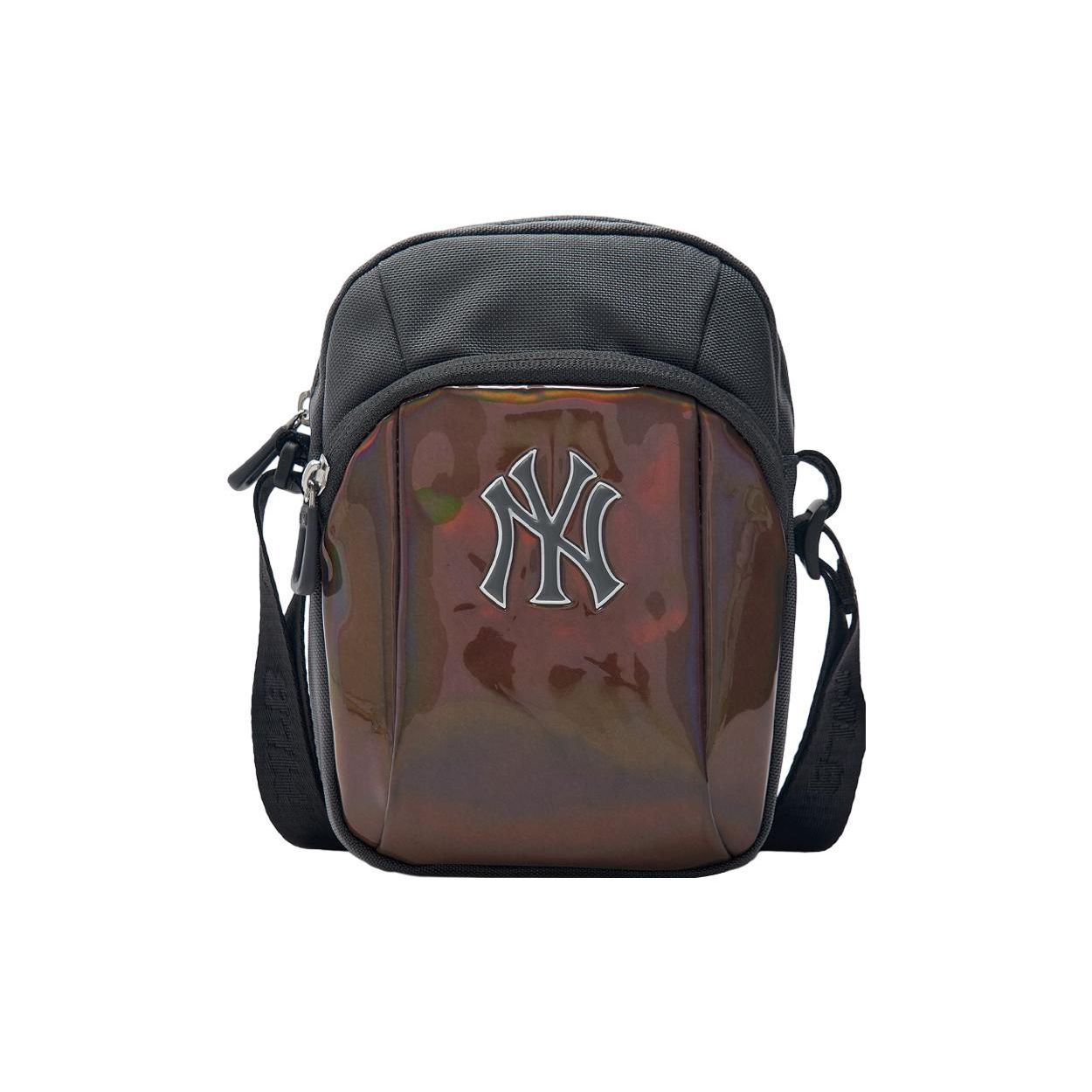 

MLB New York Yankees Large Logo Letter Print Adjustable Shoulder Strap Nylon Crossbody Bag Men bags Black 7LCRB024N-50GRD Black
