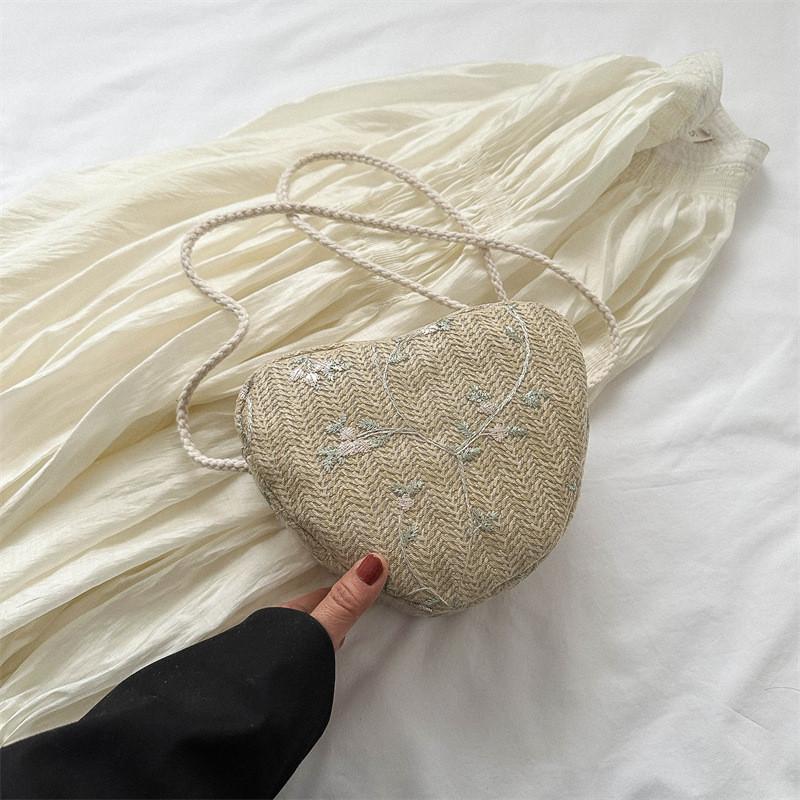 

2023 New Summer Fashion Crossbody Bag Simple Love Bag Street Trend Shoulder Bag Casual Bag Women хакі