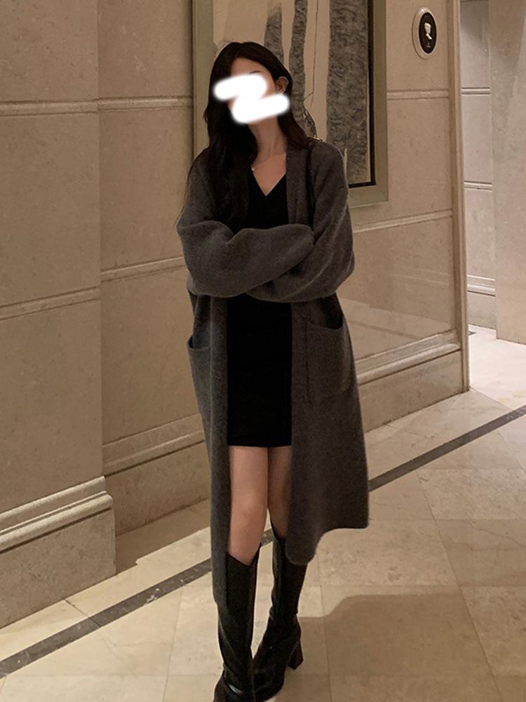 [Original practice] Small V-neck waist pleated dress for women's spring and autumn long-sleeved slim-fitting short hip wrap