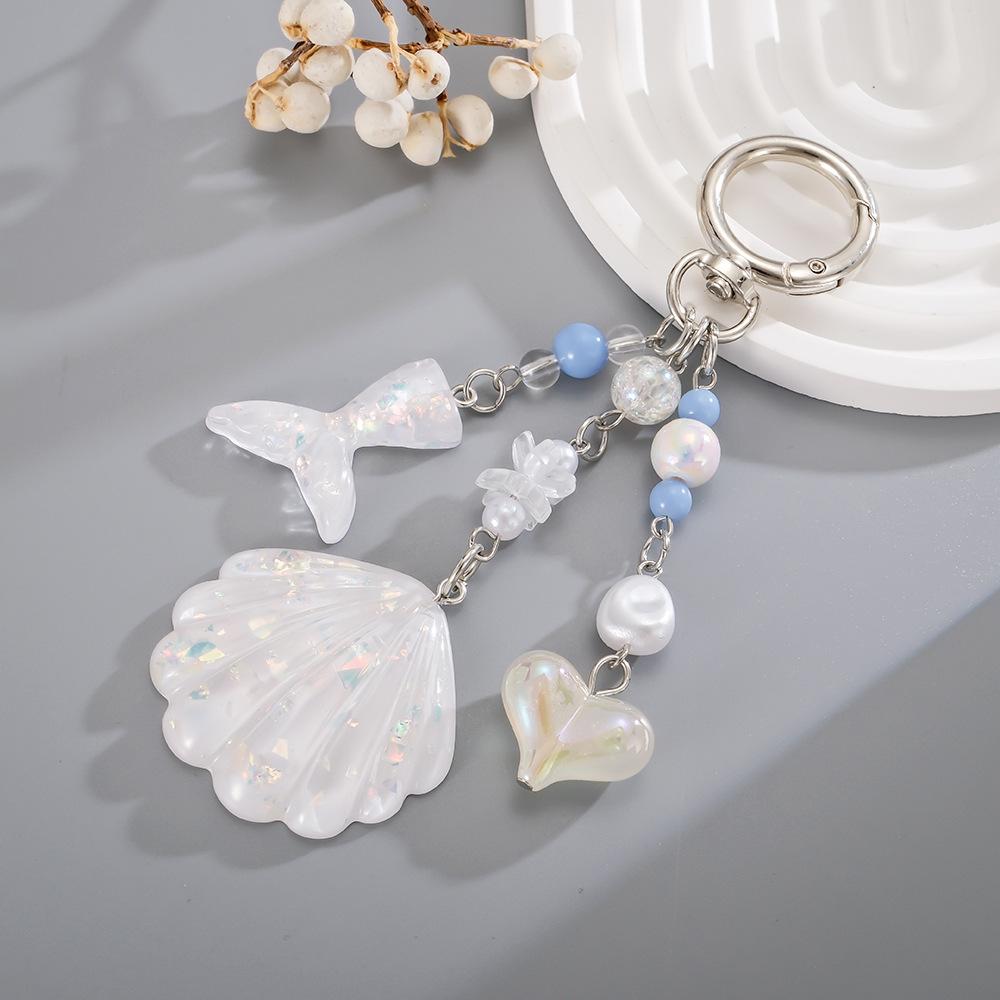 1Pcs Acrylic Shell Decorative Pendant with Handmade Beaded Keychain Accessory