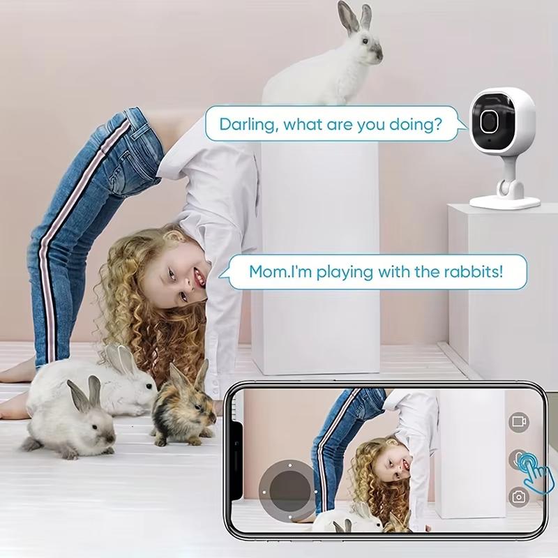 Telecamera di Sicurezza Smart da Interno 2025, Compatta, Collegabile alla Presa, Video HD 1080p, Visione Notturna, Rilevamento del Movimento, Audio Bidirezionale, Configurazione Semplice, Funziona con Alexa