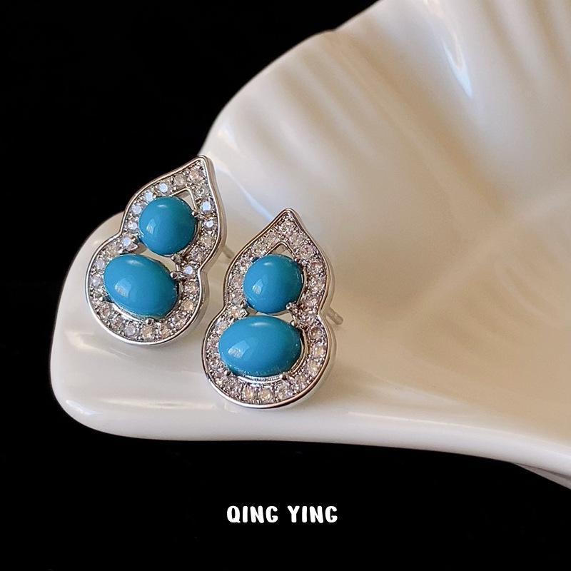 Chinese Style Turquoise Fu Lu Earrings: Elegant Luxury, Retro High-End Jewelry for Women Standard
