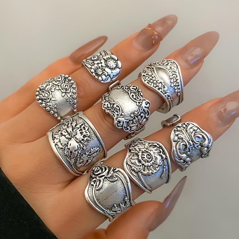 8Pcs Exaggerated Vintage Ring Joint Ring Set Retro Lace Pattern Open Ring Set Western Suitable For Party Festival And Daily Wear