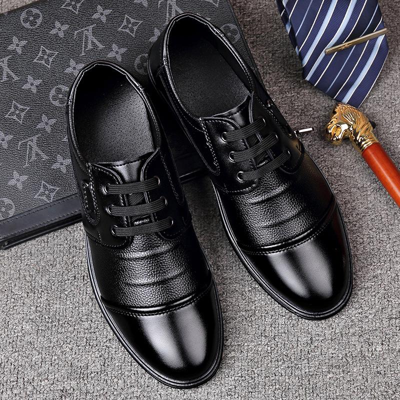 Men's Versatile Lace-Up Casual Shoes in Genuine Cowhide Leather with Soft Sole