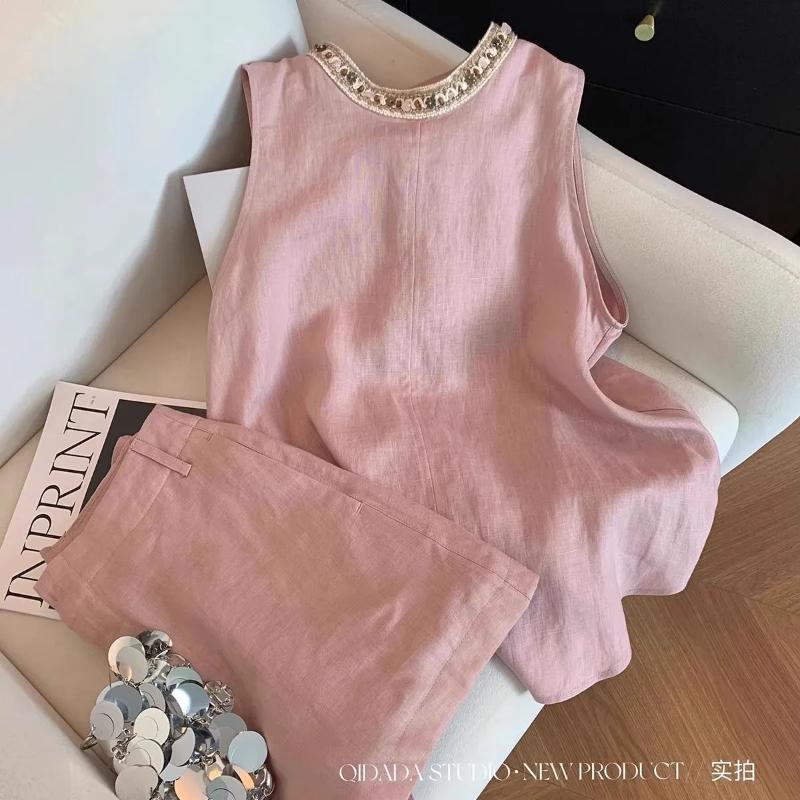 

Women Pink Sleeveless Two-Piece Set Pearl Trim Blouse And Pants For Daily Wear M рожевий
