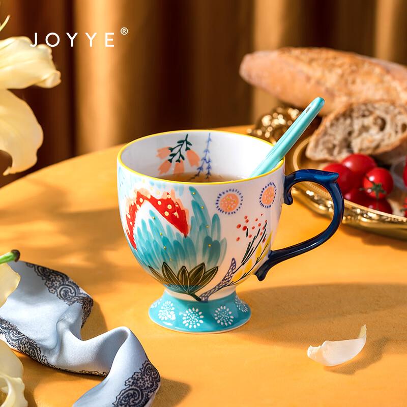 JOYYE 'Hua Chao Yue Xi' Ceramic Mug Set with Spoons