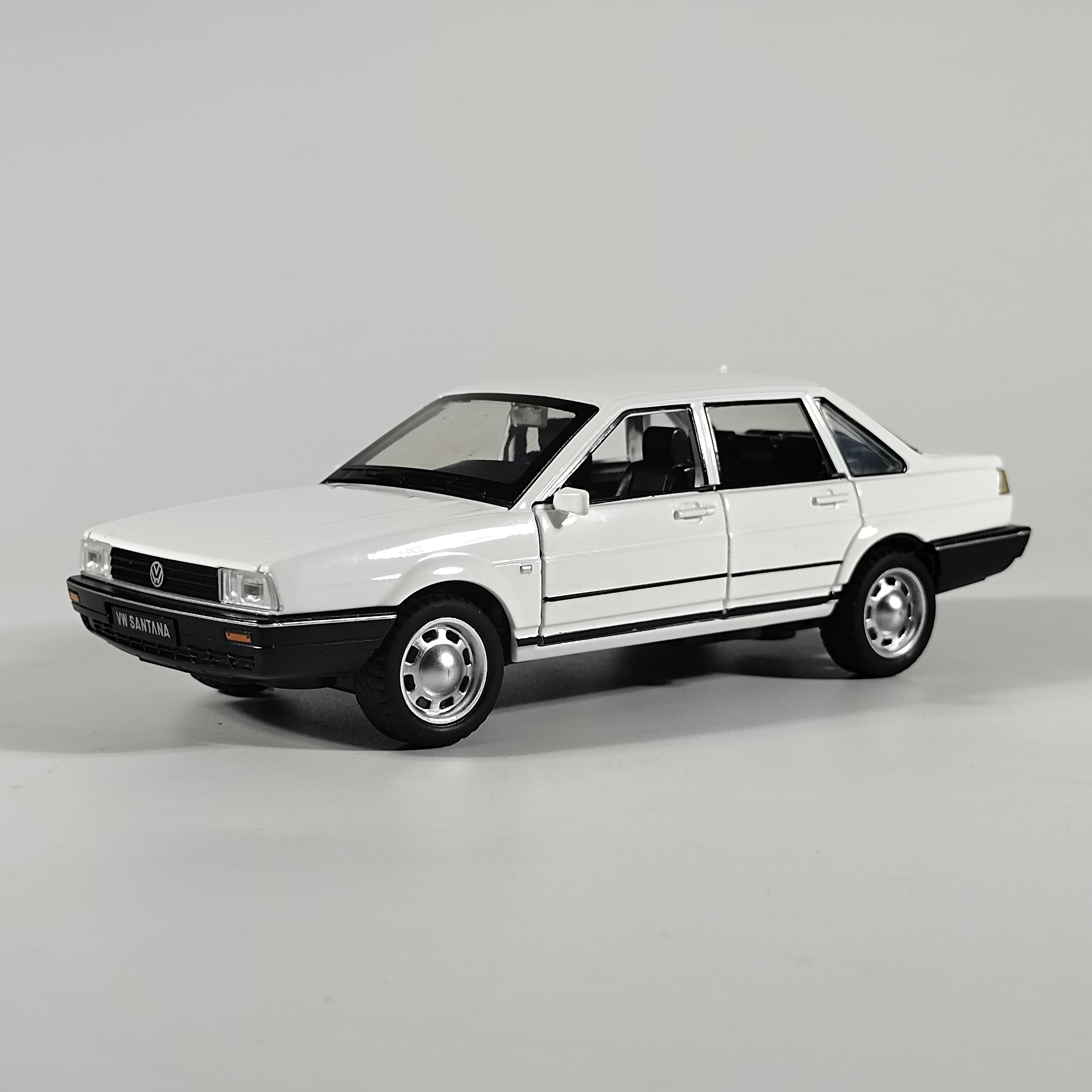 

1:32 Volkswagen Santana Alloy Metal Diecast Model Car Classic Sentiment Collections Decorative Ornaments Birthday Gifts With Boy белый