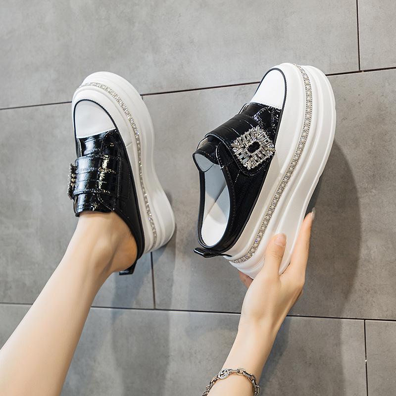 Kleine weiße Schuhe Damen dicksohlige Frühling neu dicksohlige Muffin-Schuhe Innenhöhe erhöht Damenschuhe kleine Größe Beutelkopf Halbschuhe Damen