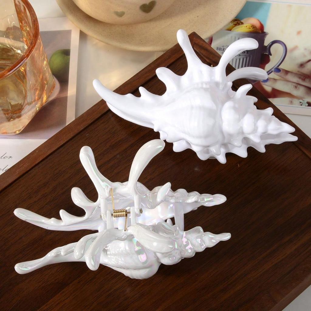 White Seashell Hair Claw Clip for Women, Large Conch Hair Clamp, Beach Vacation Hair Accessory, Perfect for Summer Hairstyle & t