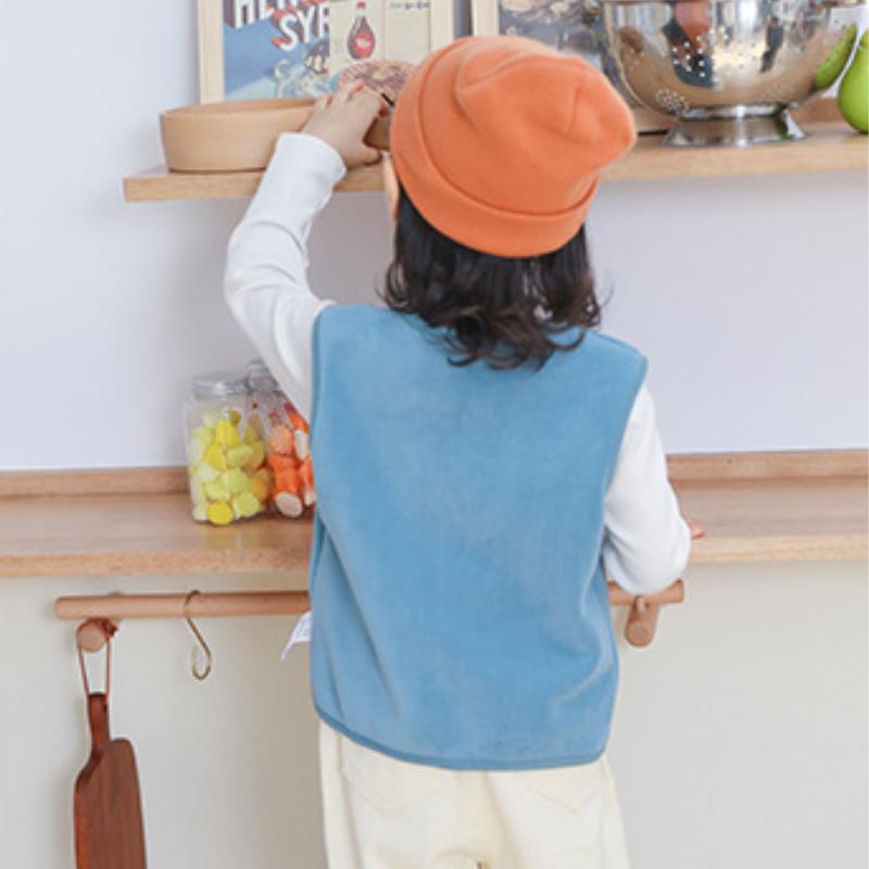 Ubranka dla niemowląt Dziecięce dzianinowe ciepłe kamizelki Jesienne aksamitne bezrękawniki dla chłopców i dziewcząt