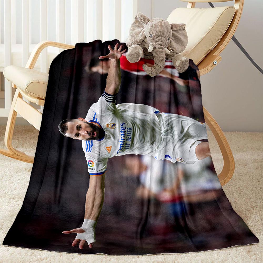 Arsenal Player Action Blanket Warmthful Decor Great for Picnics Office Sofa All-Season Use Digital Print Gifts For Family Or Friends
