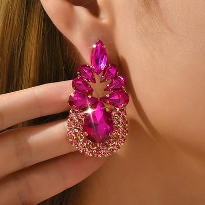 Brincos Pendentes de Gota com Decoração de Lágrima da Moda Para Mulheres Tendência Design Luxuoso Vidro Brilhante Acessórios de Joias Incomuns para Festas de Casamento