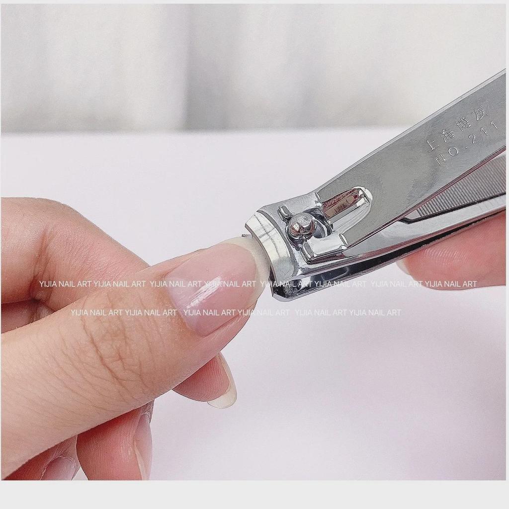Nail Salon Tools: Korean 777 Stainless Steel Anti-Splash Nail Clippers for Men