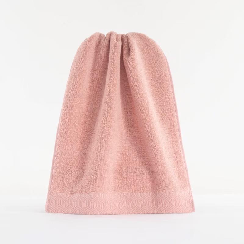 100 Years R&F Hair & Body Care Set with Towel