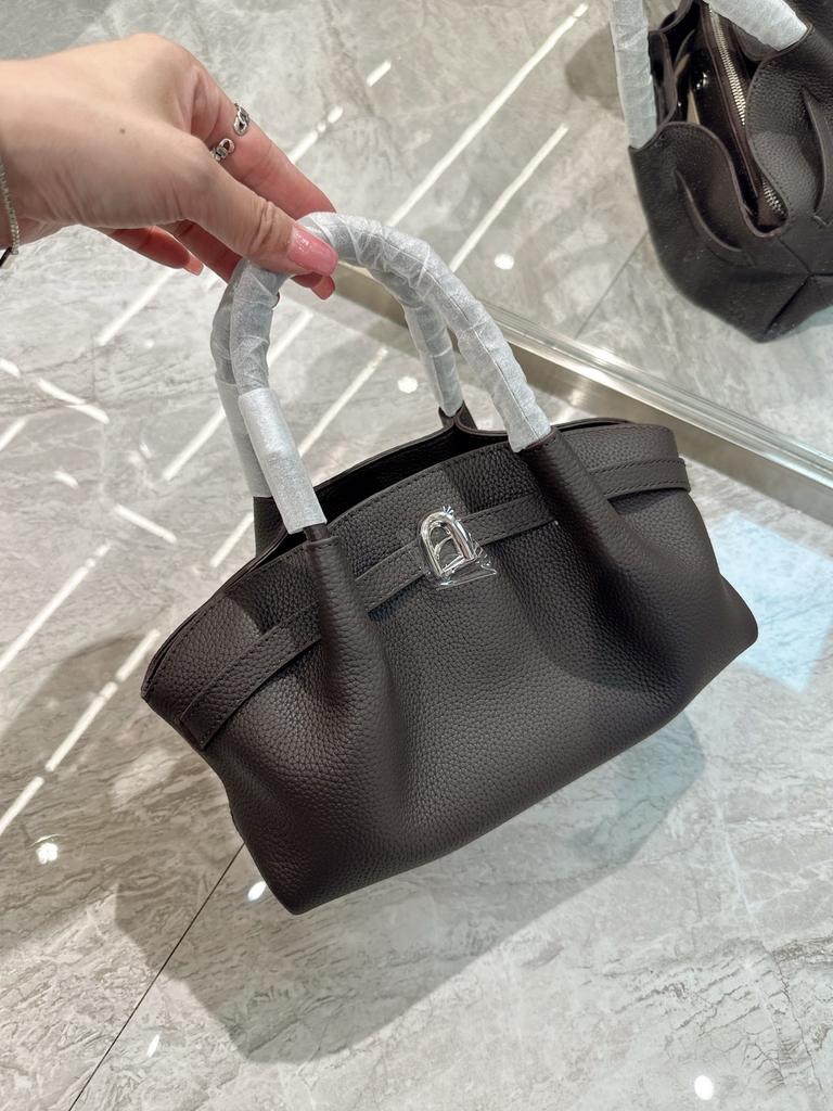 2025 New Top Layer Cowhide Handbag Vegetable Basket Bag High-quality Simple Excellent Crossbody Women's Versatile Casual Commuting