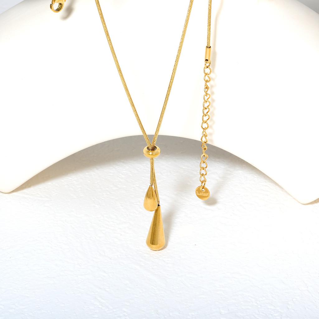Gold Water Drop Pendant Necklace Women's Cold Wind Light Luxury Versatile Sweater Chain Stainless Steel Necklace