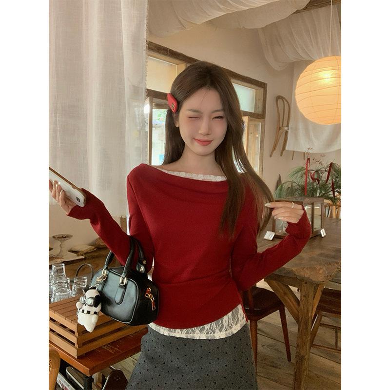 Christmas Red Angled Off-shoulder Pure Lust Lace Splicing Long-sleeved Bottoming Shirt for Women In Autumn and Winter, Inner and Outer Tops