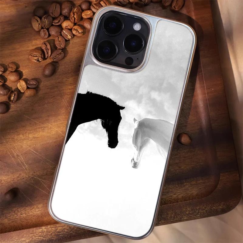 Black and white steed for IPhone17promax mobile phone case Apple 15 matte PC16 personality 13 large holes 14 hard