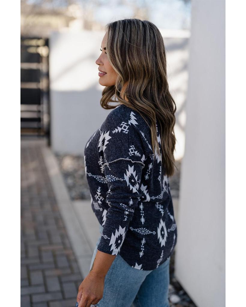 Azura Exchange Gray Plus Size Aztec Print Exposed Seam Top