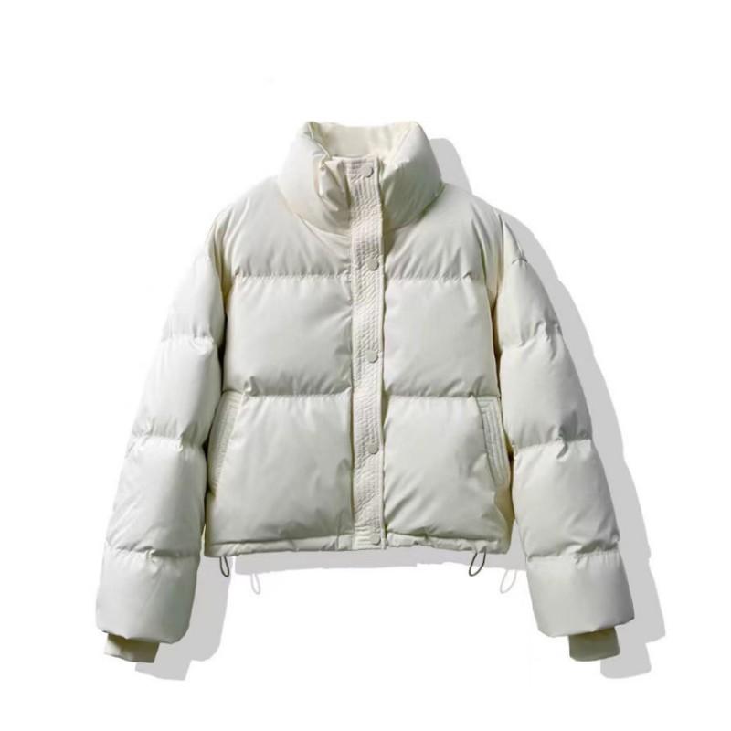 

Женская зимняя однотонная пушистая короткая куртка из искусственной кожи с длинным рукавом и полувысоким воротом XS белый