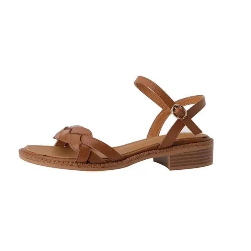 Fashion Summer Women Sandals Open Toe Low Heel Braided Line Button Beach Line Sandals Flat Soft Leather Retro Roman Women Shoes