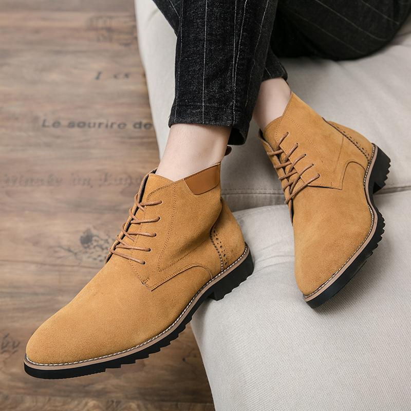 Men Retro Chelsea Boots Pointed Second Layer Cowhide European Style Outdoor Training Business Ankle Boots Size 38-45 Men Boots