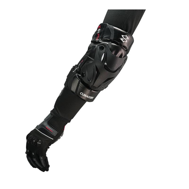 

Мотоналокотники CUIRASSIER - Защитное снаряжение для бездорожья, Новые в наличии