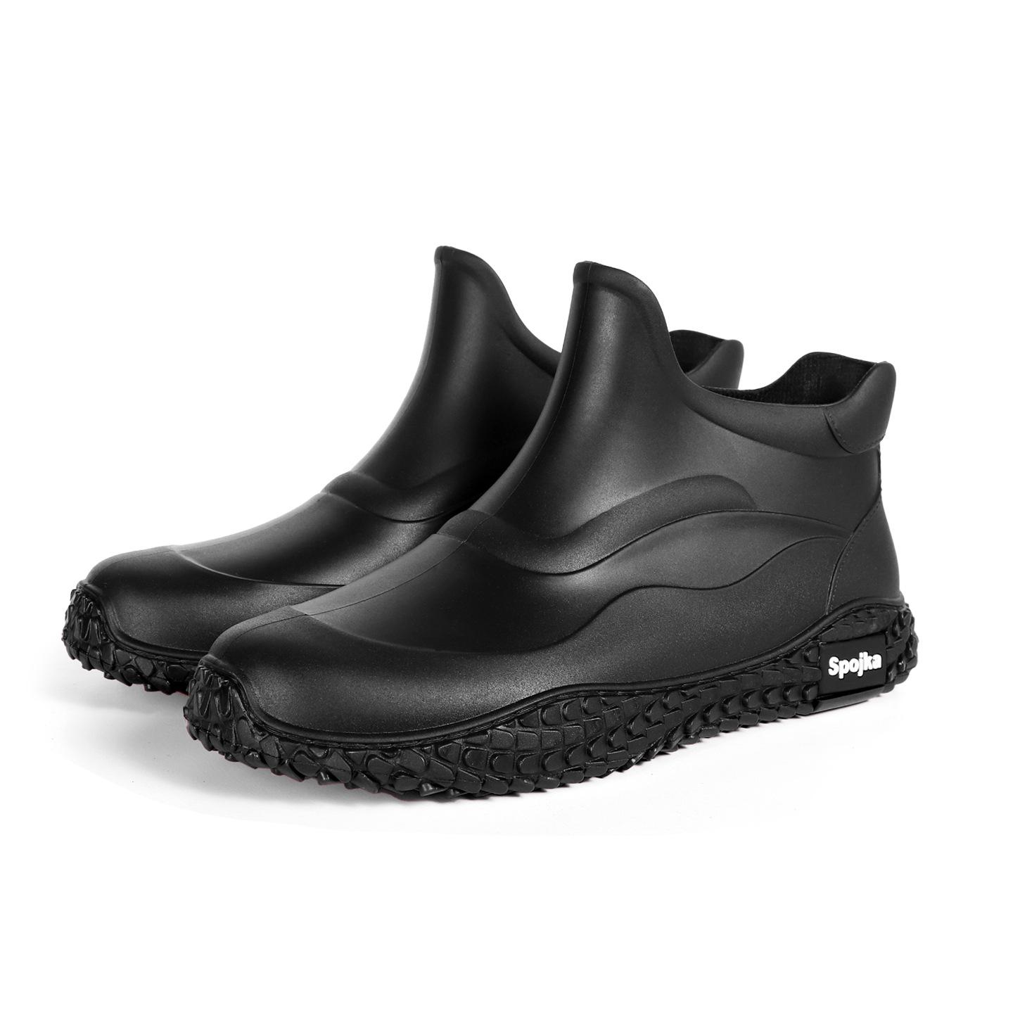 

2025 new fashionable thick-soled short waterproof shoes, men s waterproof, non-slip and wear-resistant water shoes, men s models 39 чорний
