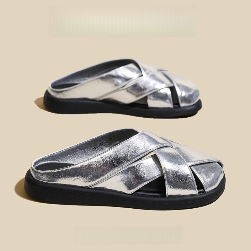 Summer Woven Flat-bottomed Toe Slippers Women's Retro Perforated Shoes Casual Sandals