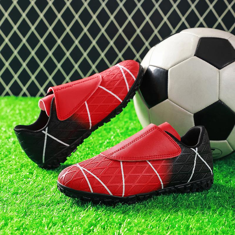 New Children's Football Shoes Boys and Girls Low-top Game Shoes Broken Nail Non-slip Sports Shoes