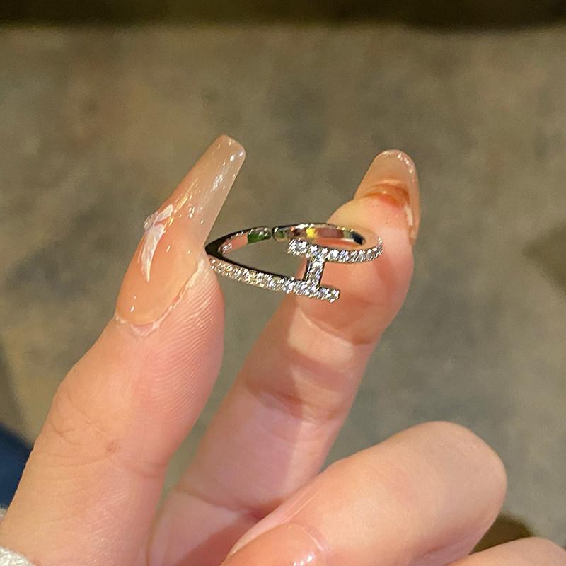 Real gold electroplated zircon cross opening ring, personality niche design sense index finger ring, light luxury high-end sense jewelry women