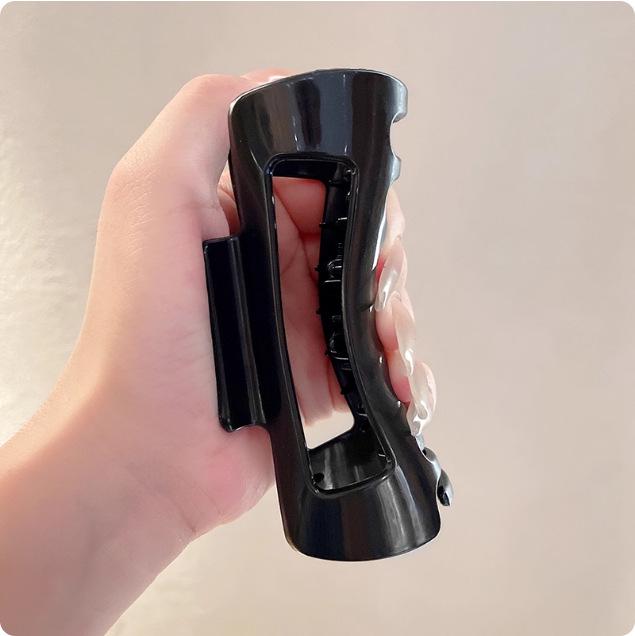 

Soft Silicone Shark Hair Clip: Safe, Non-Slip, and Durable Hair Accessory.