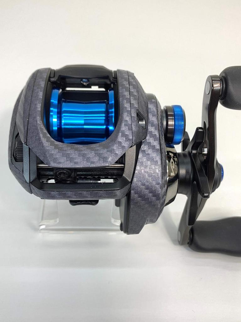 CUSTOM Custom Decal for YOROI 20SLX DC Baitcasting Scratch Protection SEAT.JP Reel, (Silver, Left-Handed)