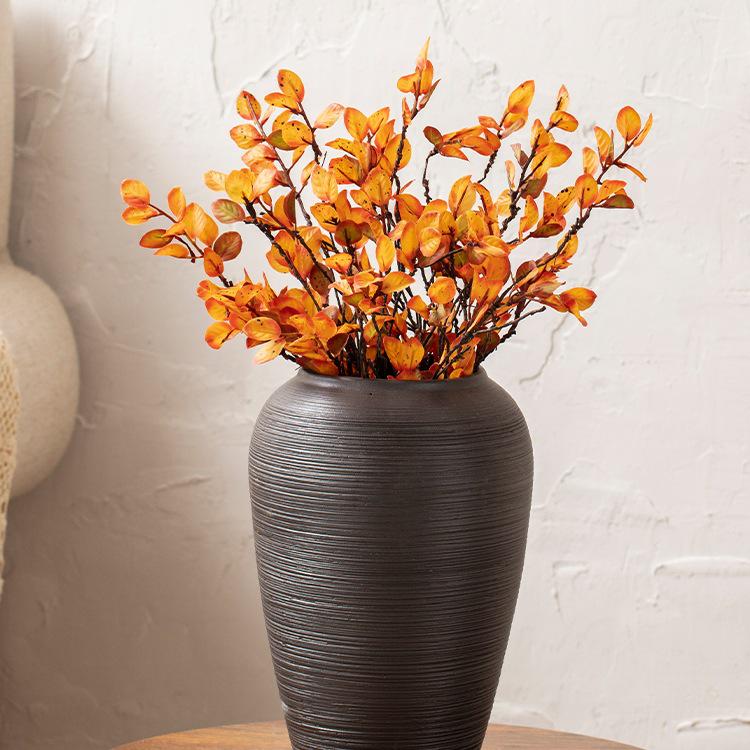 Zen Japanese Retro Black Pottery Vase for Dried Flowers - Large Tabletop Ornament for Living Room or Bedroom