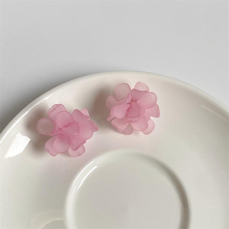 Anna SS 3D Flower Bouquet Stud Earrings - Korean-style Floral Earrings for Women, Super Fairy Design, Elegant Ear Accessories.