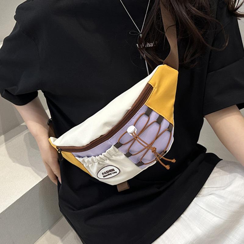 2025 summer new breast bag women's fashion casual contrasting color student messenger small bag sports small square bag