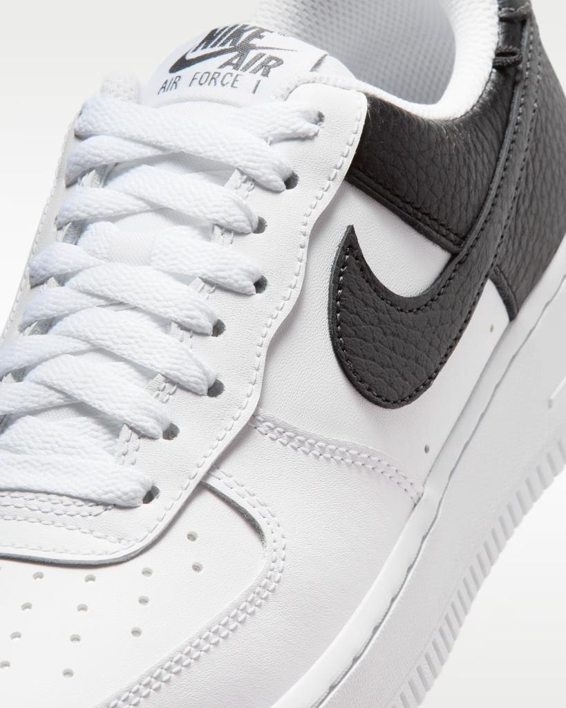 IR0872-001 Nike Air Force 1 '07 "Black/White" (Women's)