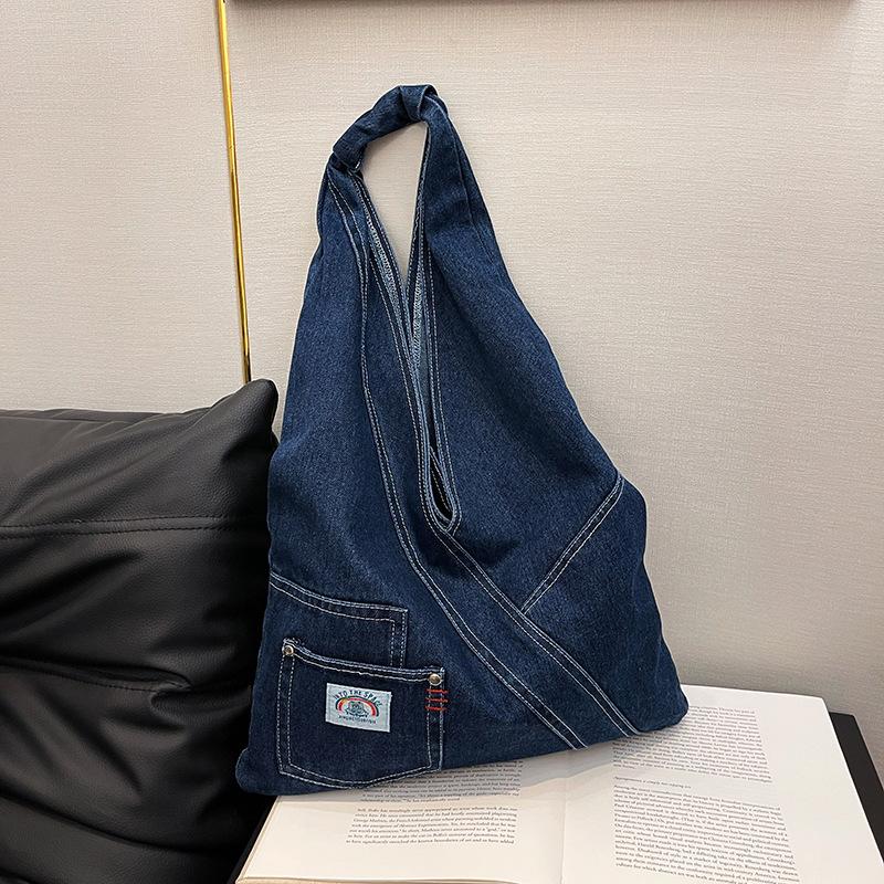 Korean Version of Retro Lazy Wind Niche Tote Bag 2025 Fashion Spring College Student Class Commute Shoulder Messenger Bag