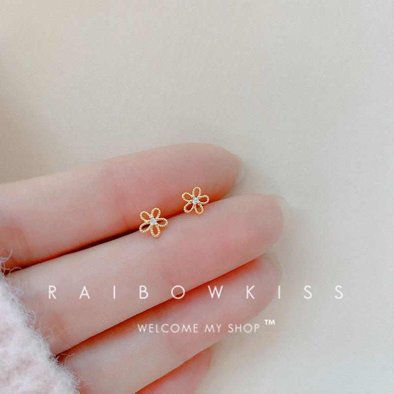 Fashion Earrings For Women Mini Candy Sweet Hypoallergenic Stud Ear Girls Minimalist Gold Color Flower Piercing Jewelry Gifts