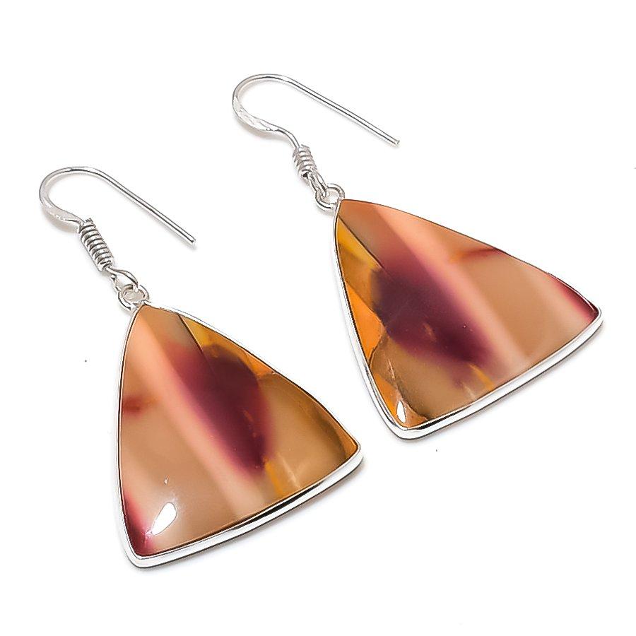 Натуральный камень Мукаит Серьга из серебра 925 пробы 1,85  AEE-10685