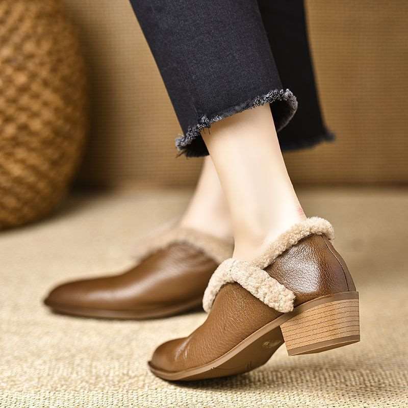 Autumn and winter new women's shoes thick heel fashion boots comfortable pointed hair fashion mother high heel thin boots